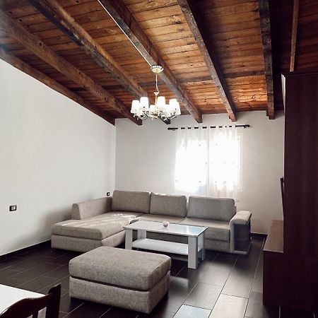 Oa'S Beach Apartment Vlore Ngoại thất bức ảnh